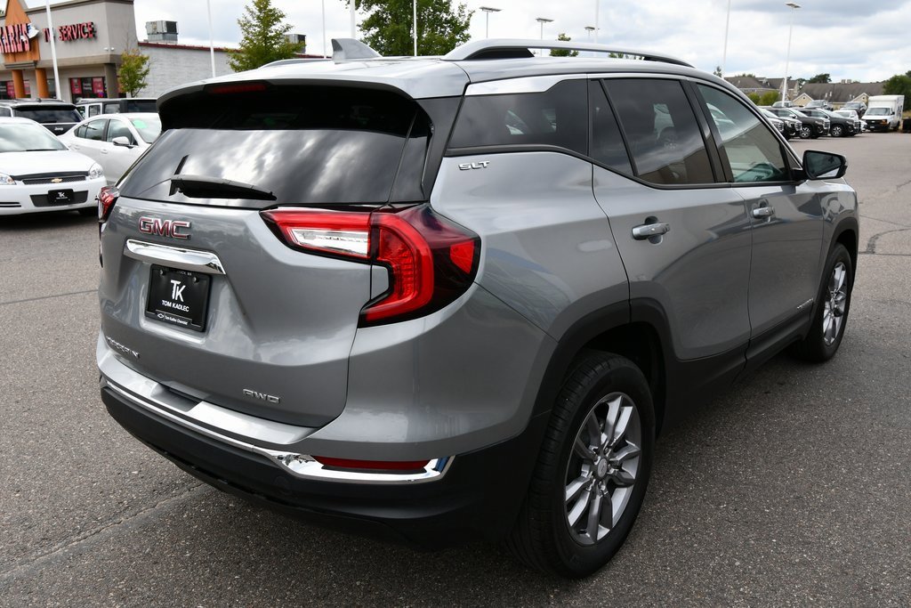 2024 Gmc Terrain SLT photo 4