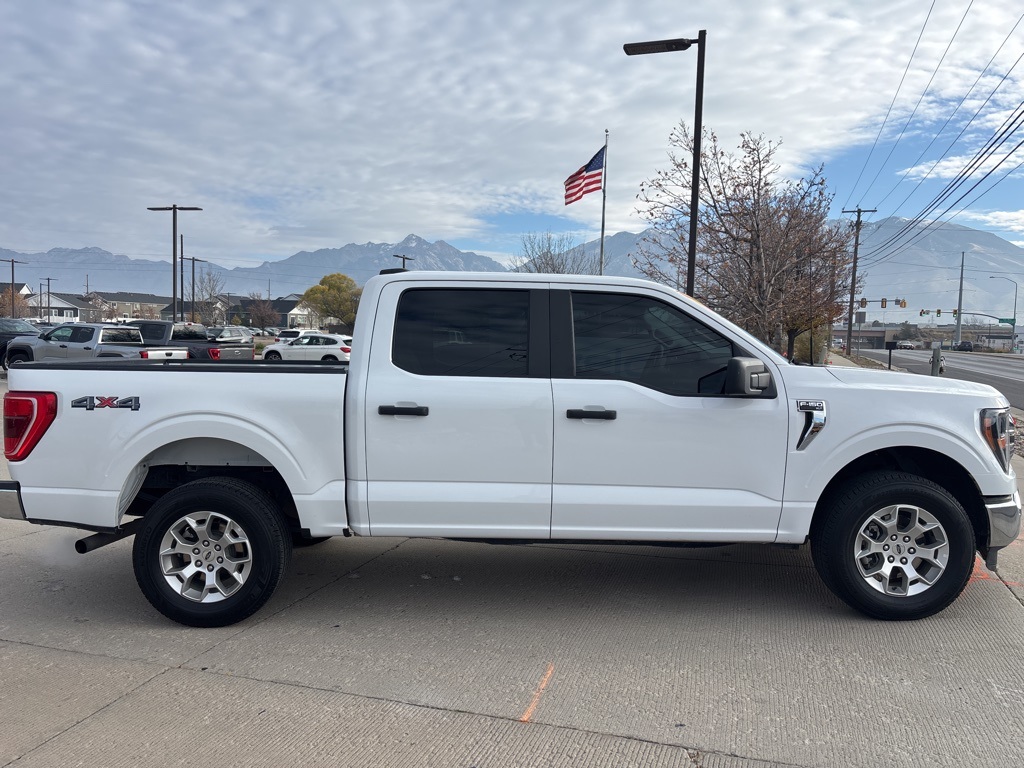 2023 Ford F-150 XLT photo 4