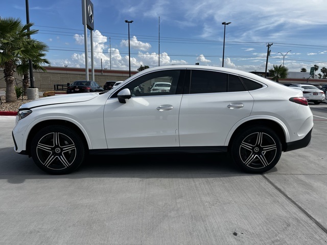 2026 Mercedes Benz GLC 300 4MATIC photo 4