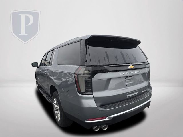 2025 Chevrolet Suburban Premier photo 4