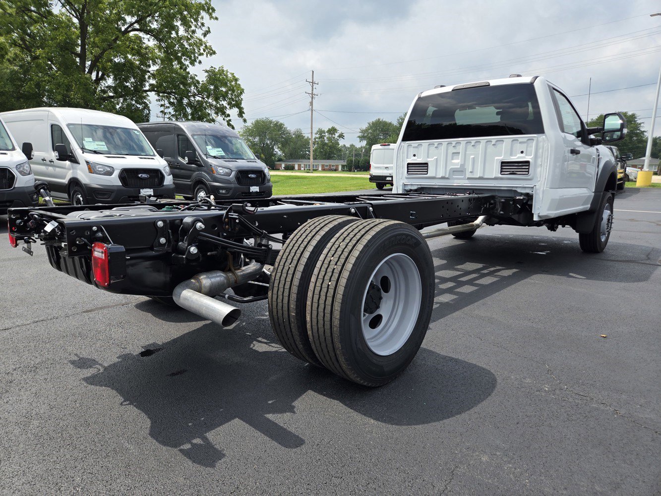 2025 Ford F-600 photo 20