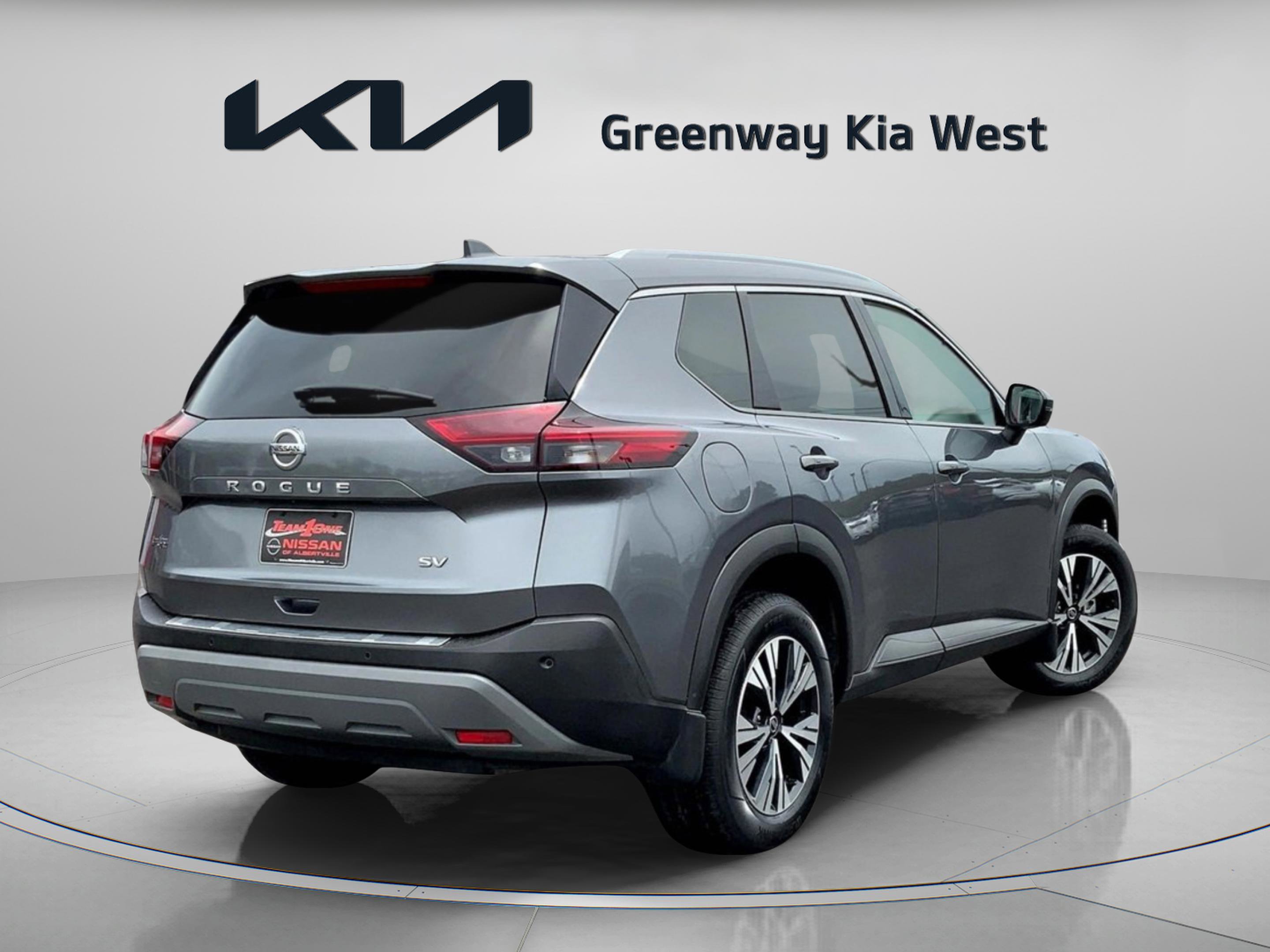 2021 Nissan Rogue SV photo 6