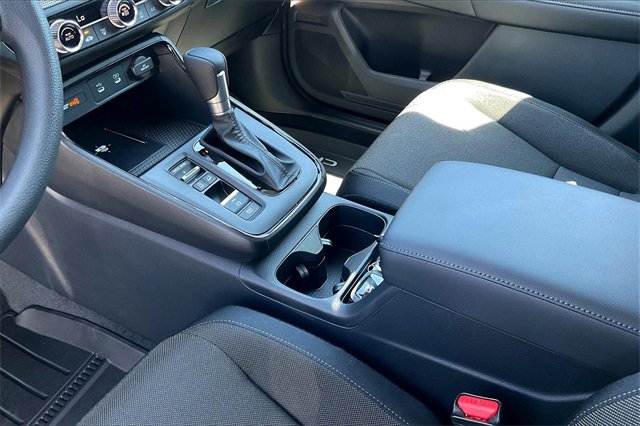 2026 Honda CR-V LX photo 9