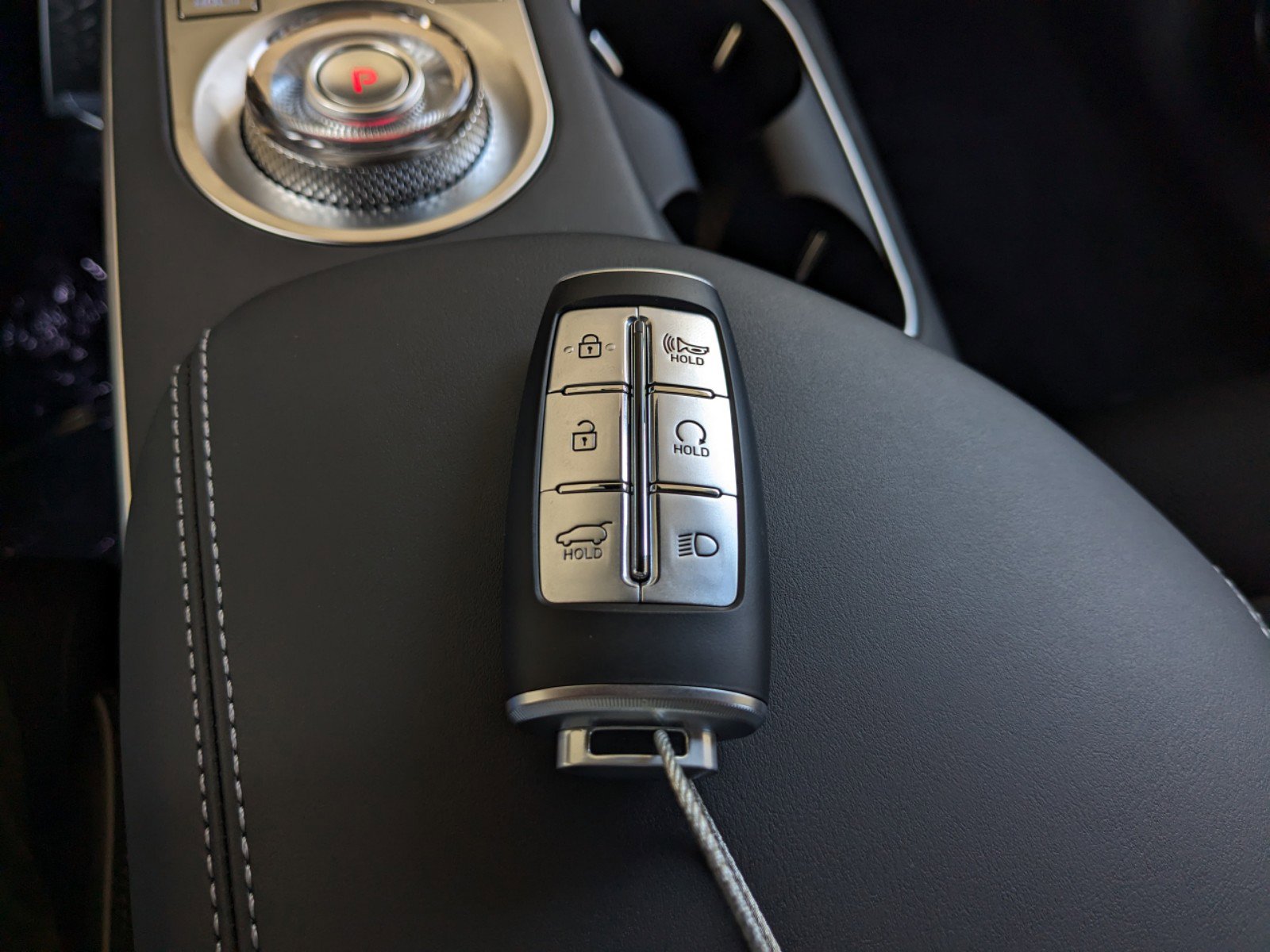 2024 Genesis GV70 3.5T Sport photo 28