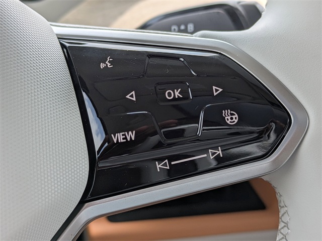 2025 Volkswagen ID. Buzz Pro Plus photo 22