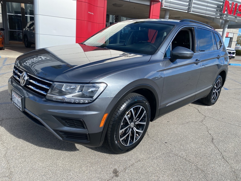 2021 Volkswagen Tiguan SE photo 3