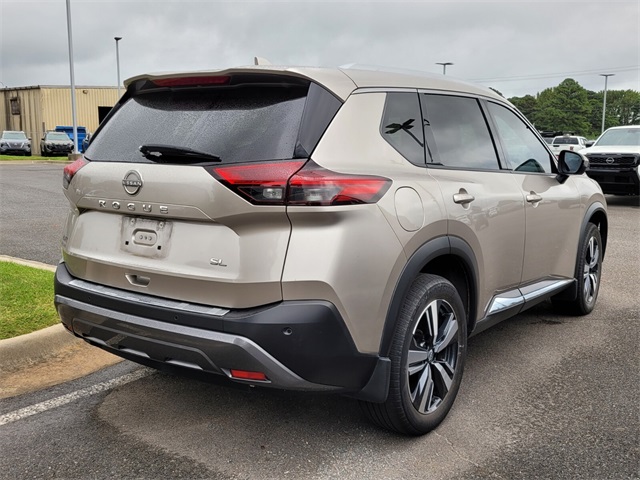 2023 Nissan Rogue SL photo 5