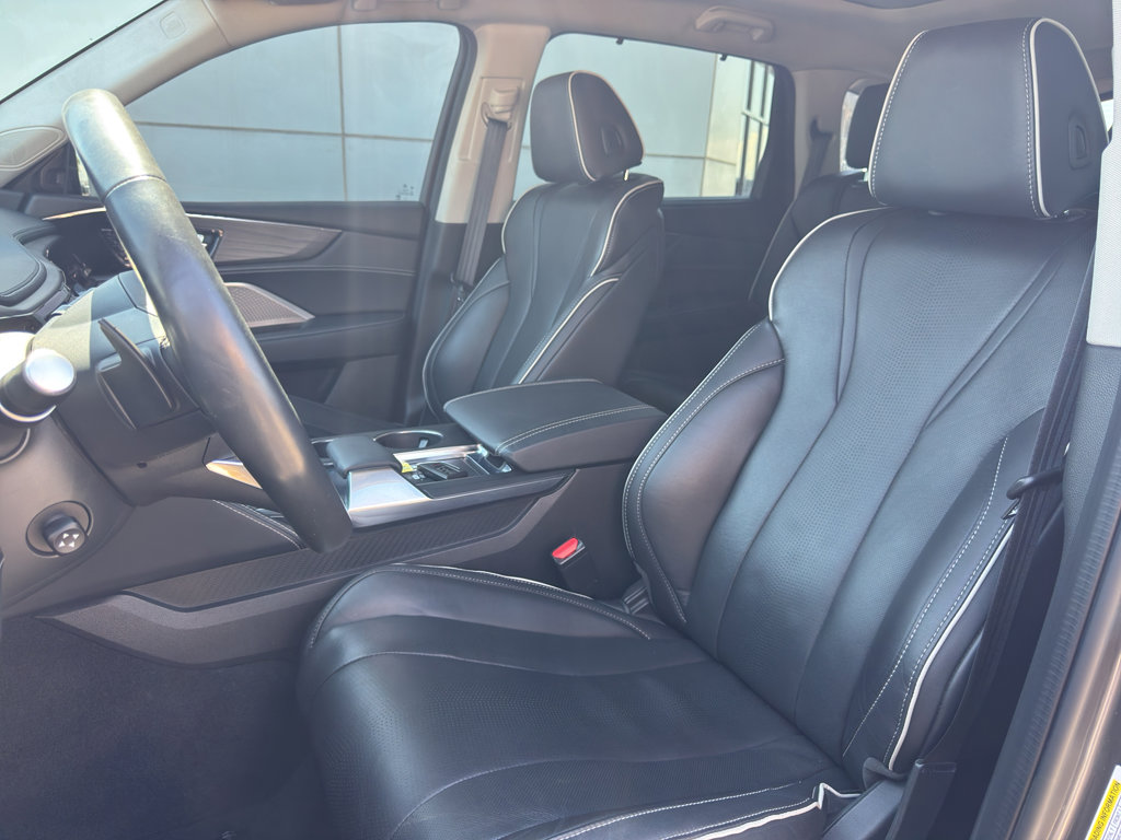 2022 Acura MDX SH-AWD Advance photo 8