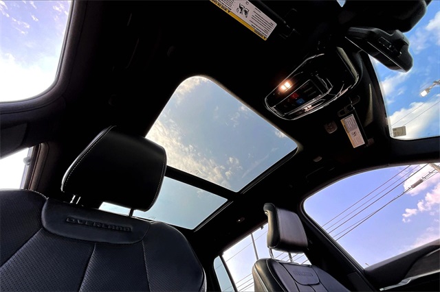 2021 Jeep Grand Cherokee Overland photo 26