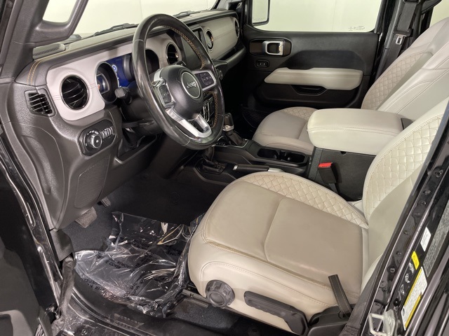 2022 Jeep Wrangler Unlimited Sahara High Altitude photo 15