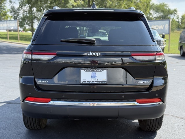 2024 Jeep Grand Cherokee Limited photo 6