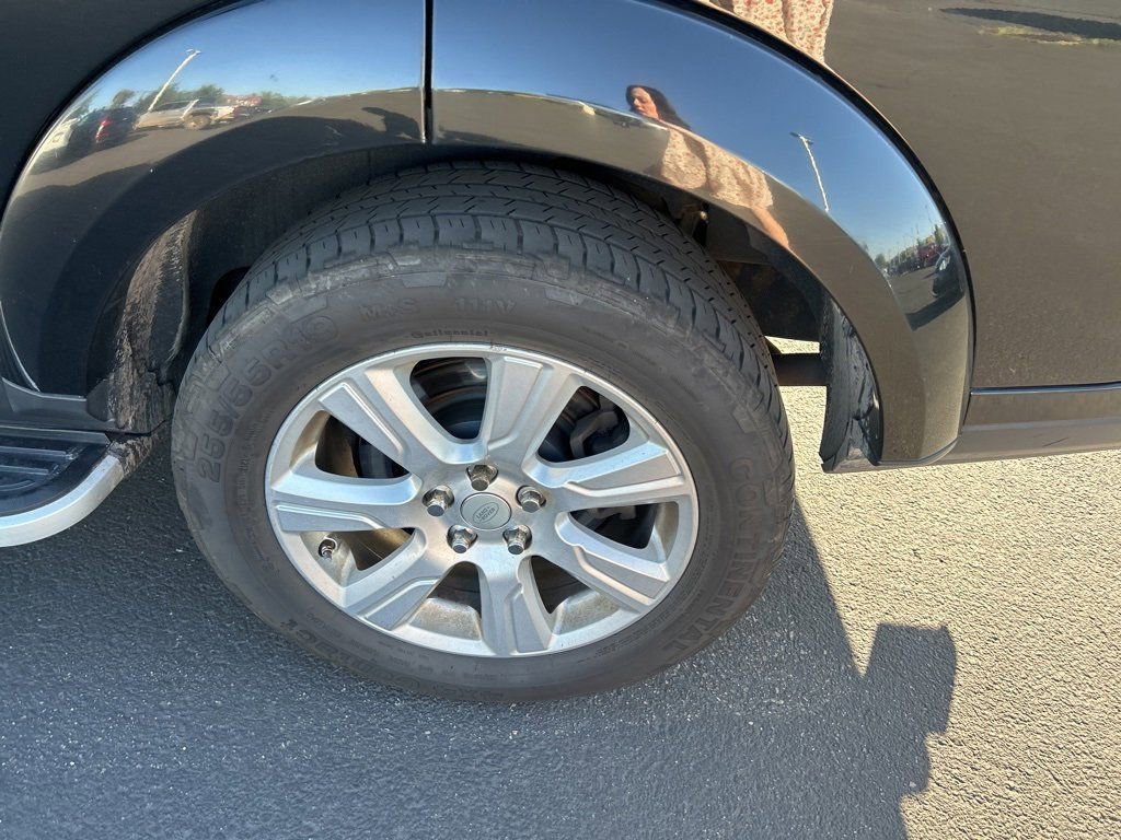 2015 Land Rover LR4 Base photo 16