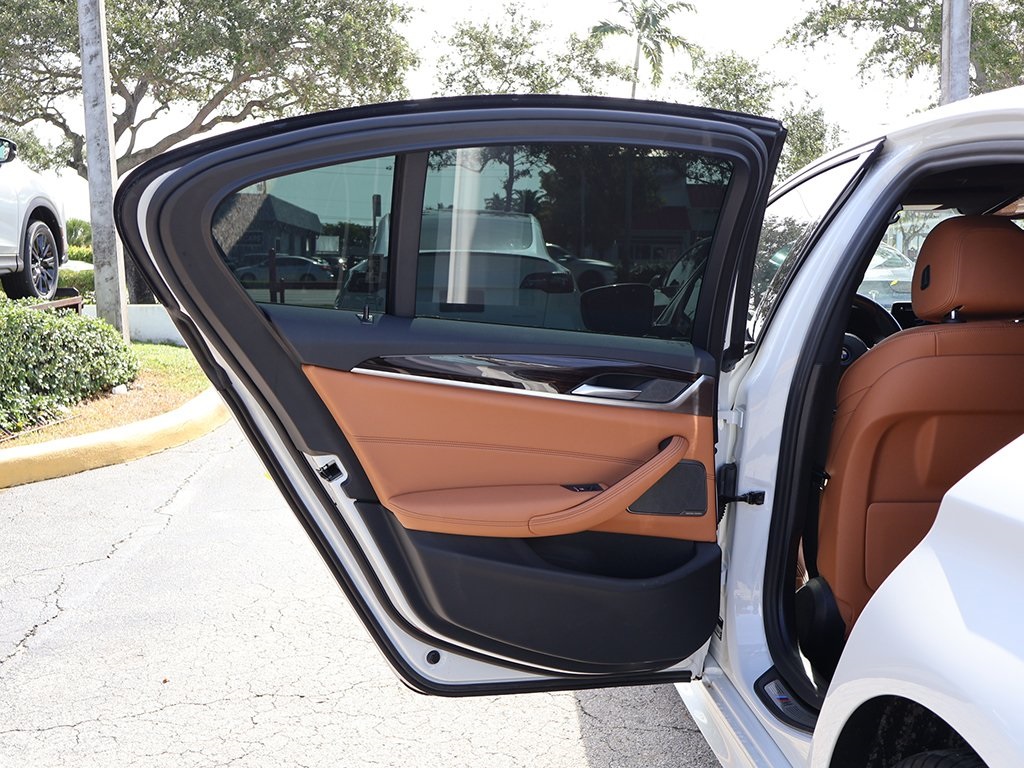 2022 Bmw 530e photo 26