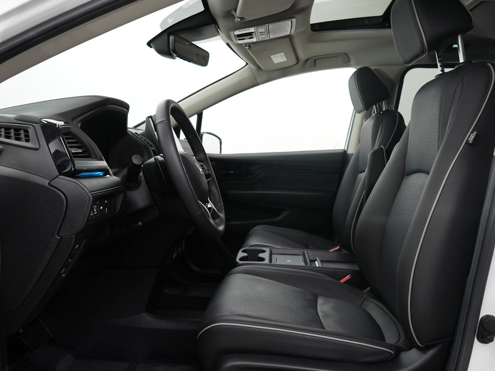 2025 Honda Odyssey Elite photo 22