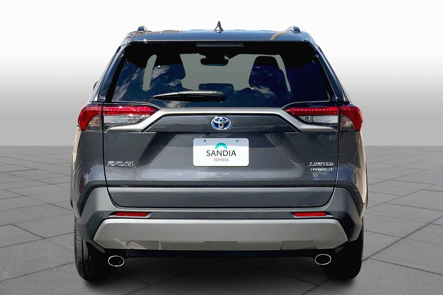 2023 Toyota RAV4 Hybrid Limited photo 4