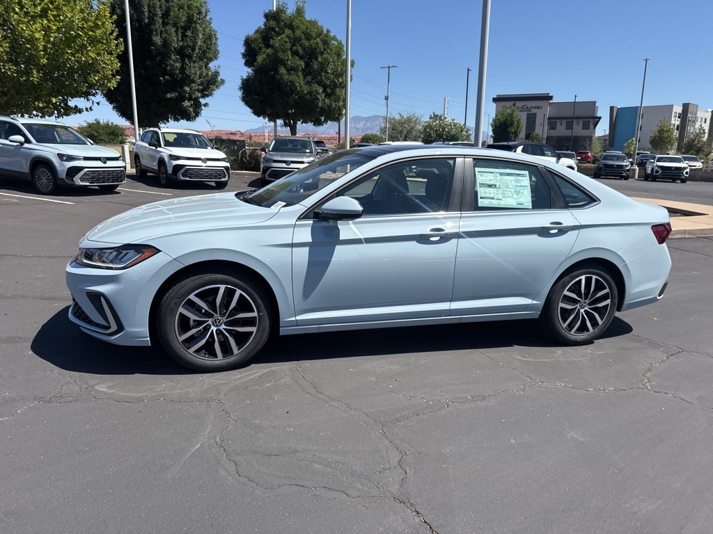2025 Volkswagen Jetta 1.5T SE photo 2