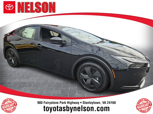 2026 Toyota Prius SE's photo