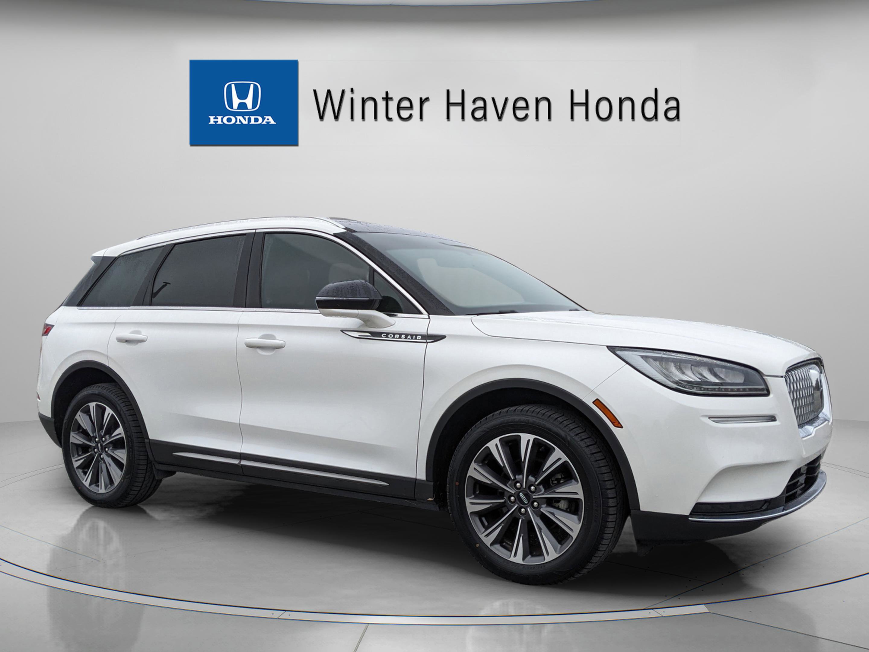 2021 Lincoln Corsair Reserve's photo