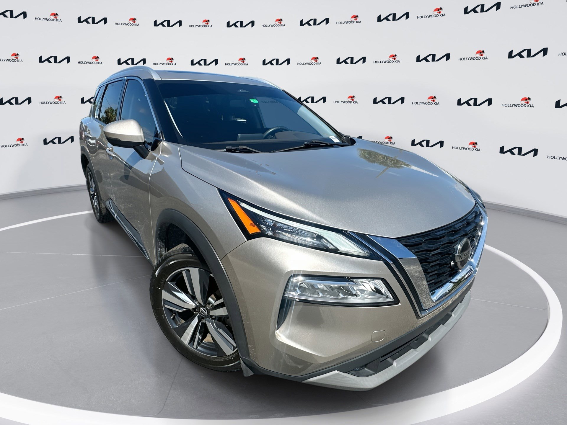 2021 Nissan Rogue SL