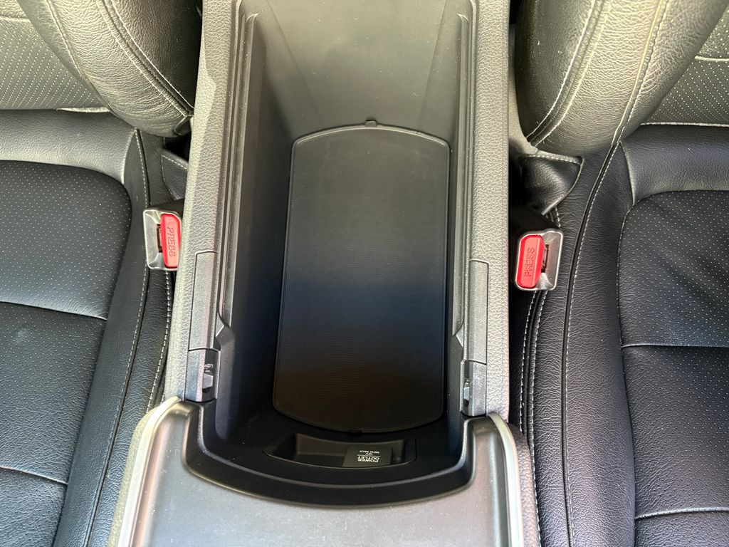 2022 Honda Accord LX photo 19