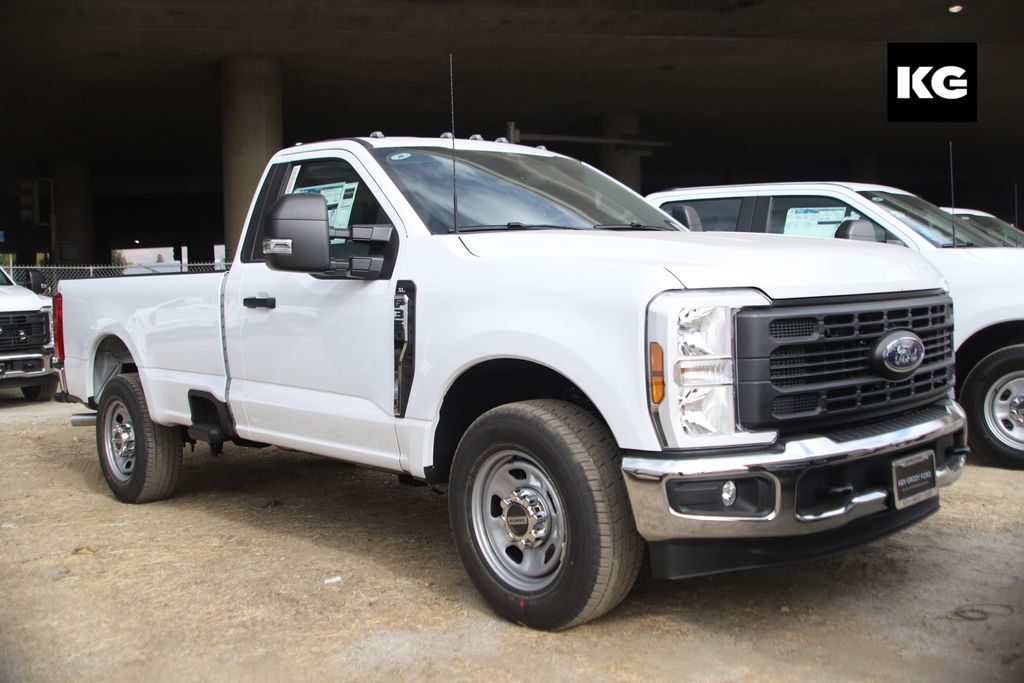 2024 Ford F-350 Super Duty XL