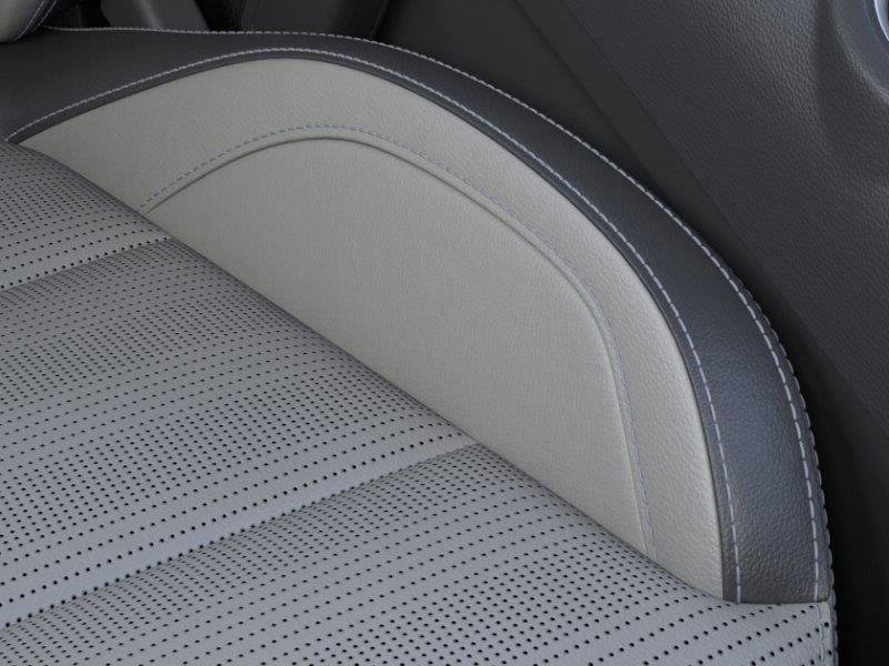 2025 FORD MUSTANG - Image 19