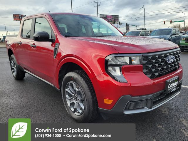 2025 Ford Maverick XLT's photo