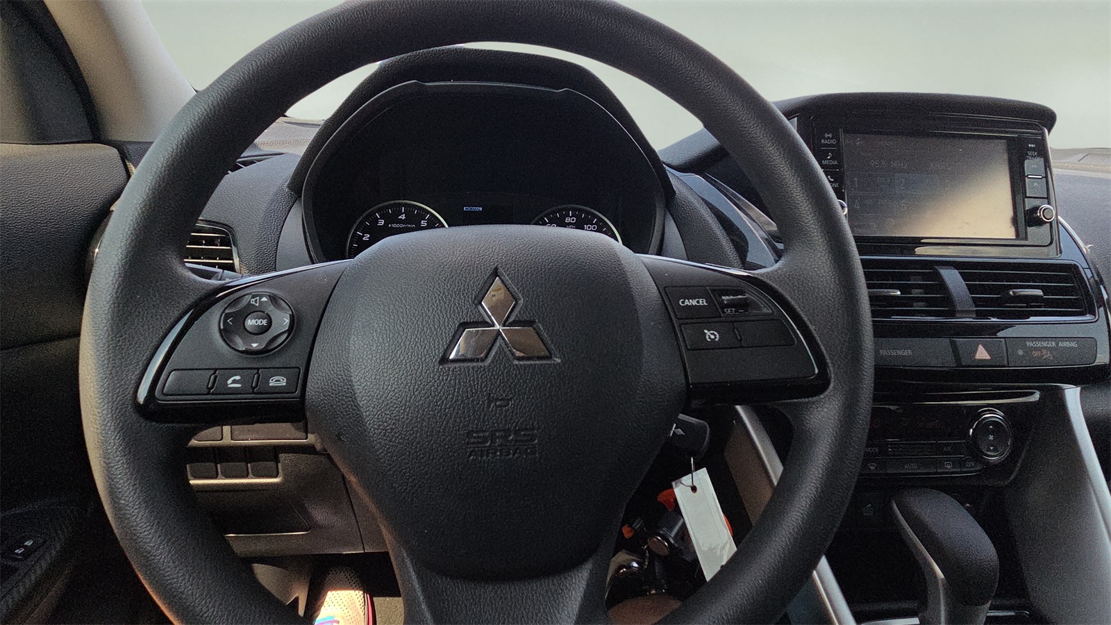2024 Mitsubishi Eclipse Cross ES photo 11