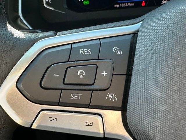 2024 Volkswagen Jetta 1.5T SEL photo 14