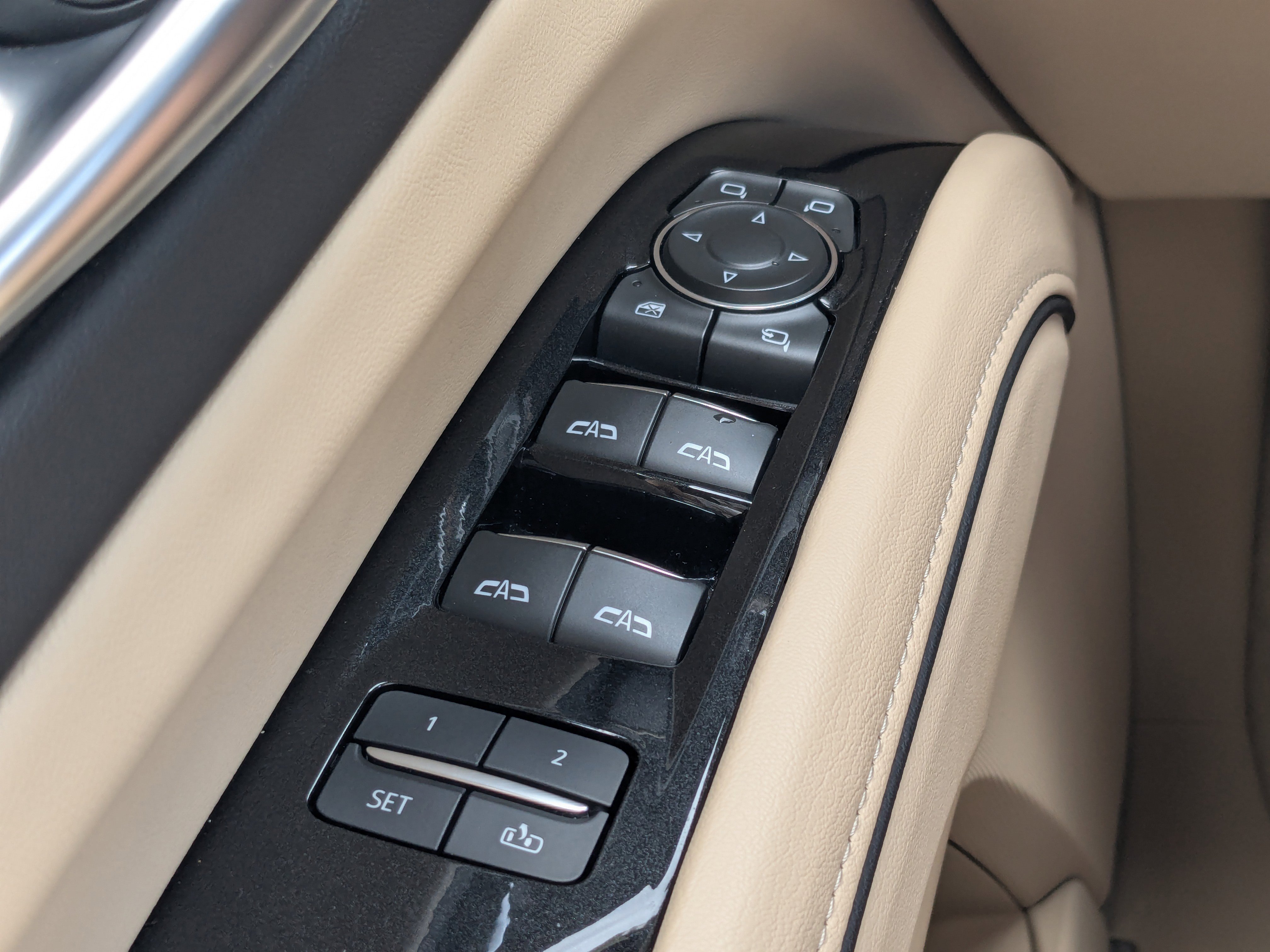2024 Cadillac Escalade Premium Luxury photo 12