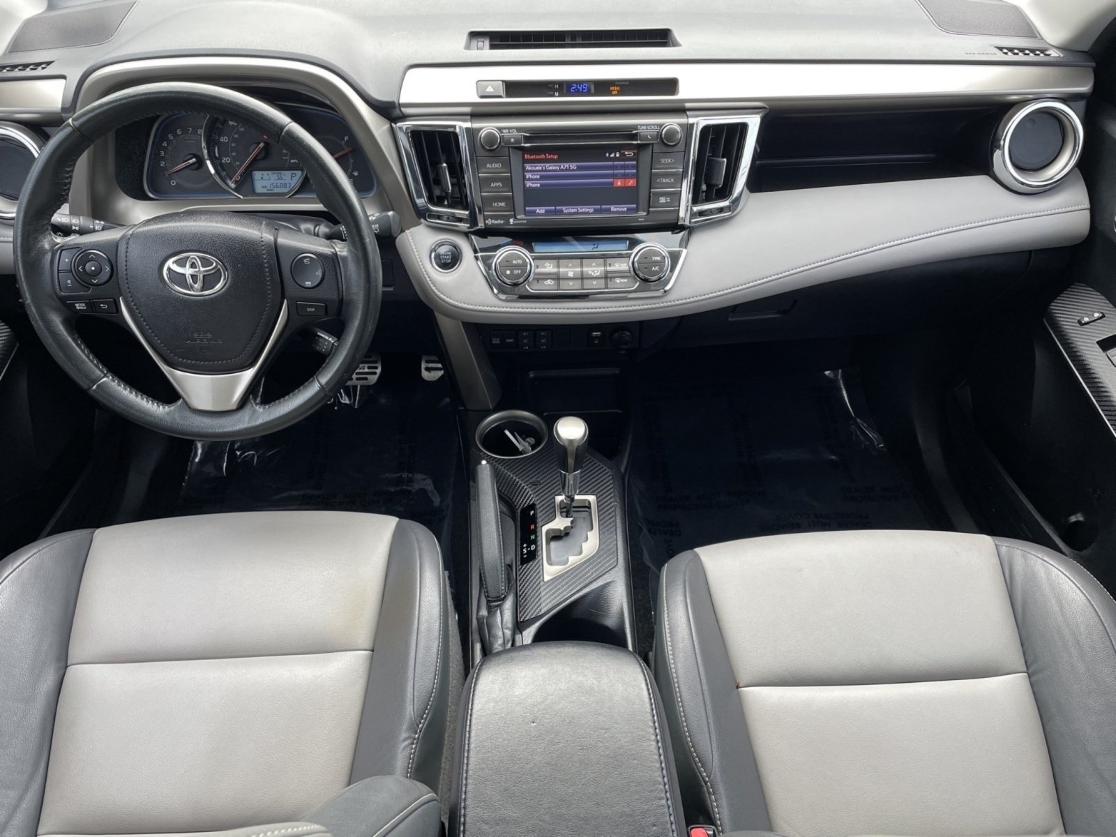 2015 Toyota RAV4 Limited photo 3