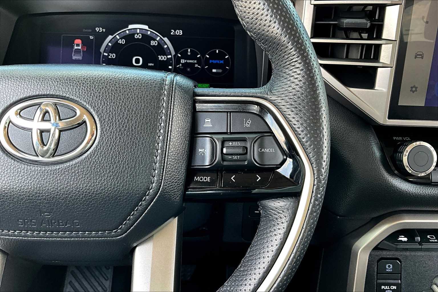 2024 Toyota Tundra Limited CrewMax photo 23