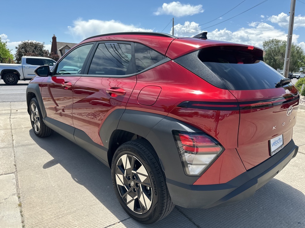 2024 Hyundai Kona SEL photo 5