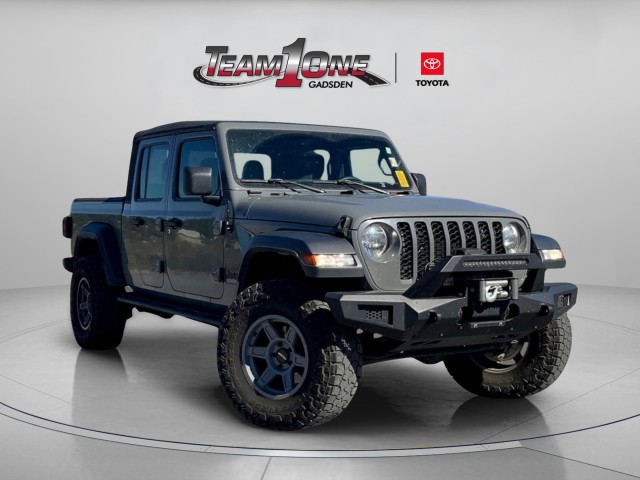 Pre-Owned 2023 Jeep Gladiator Sport Crew Cab Pickup in Rainbow
