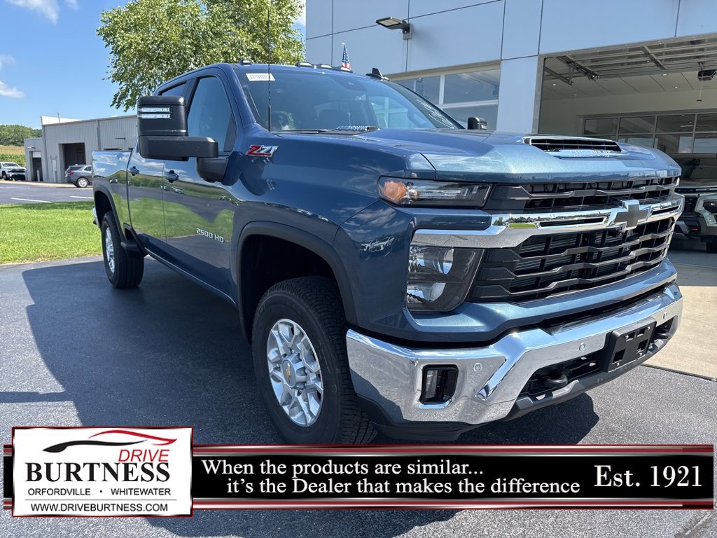 2025 Chevrolet Silverado 2500HD LT's photo