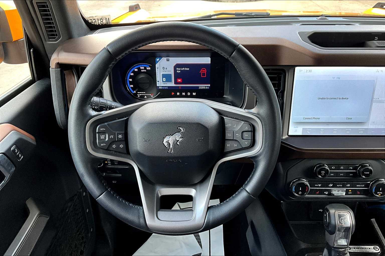 2022 Ford Bronco Outer Banks photo 5