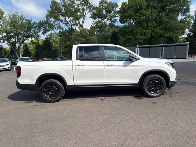 2025 Honda Ridgeline TrailSport photo 4