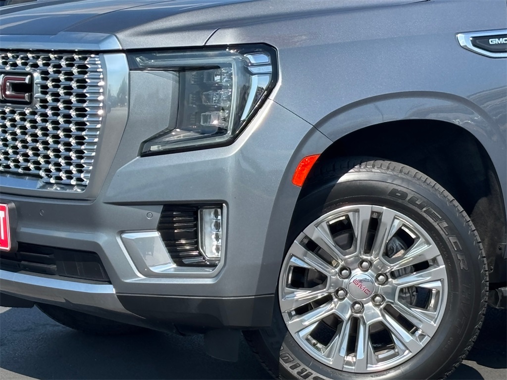 2022 Gmc Yukon Denali photo 3