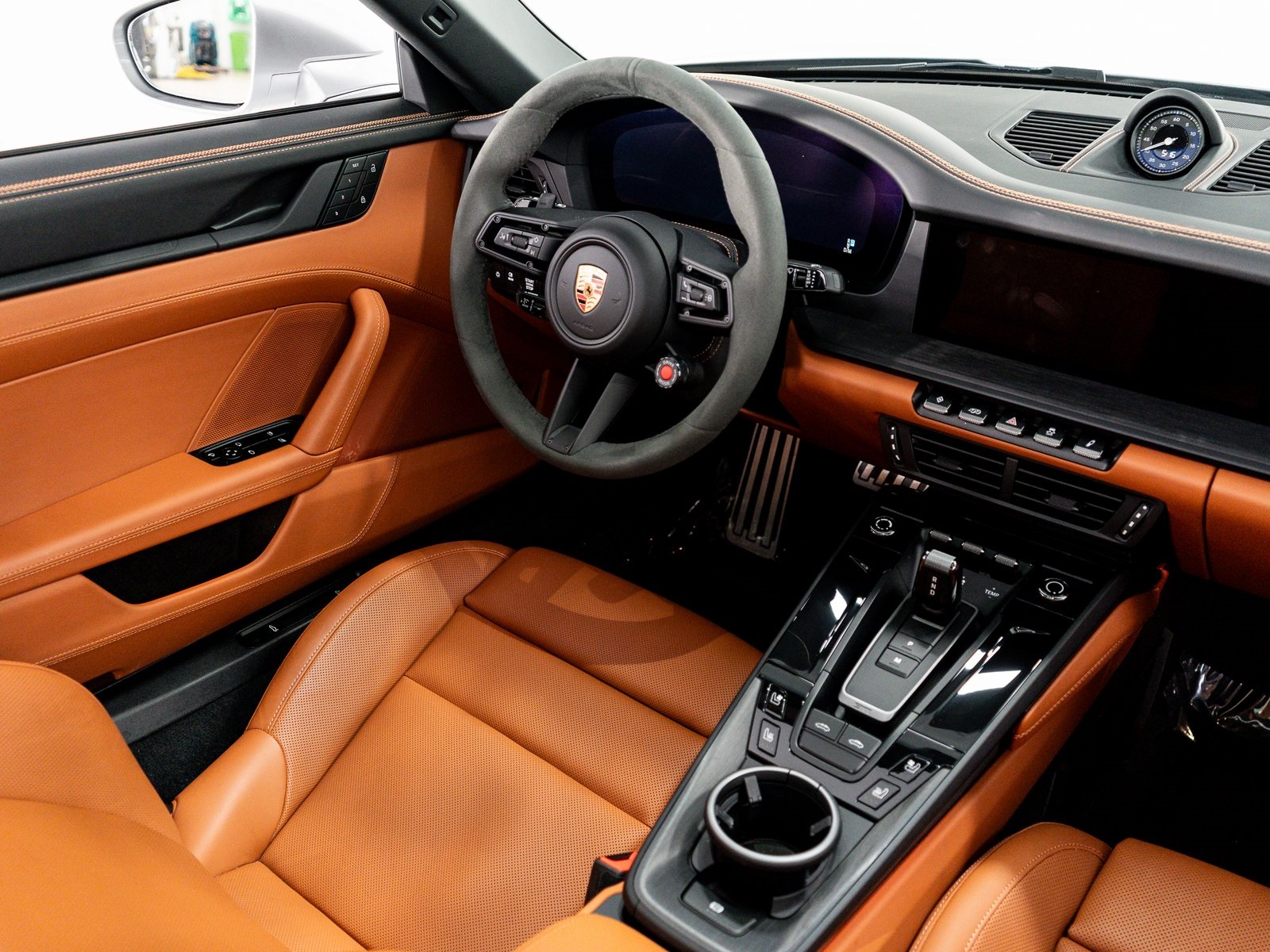 2025 Porsche 911 Targa 4 GTS photo 30