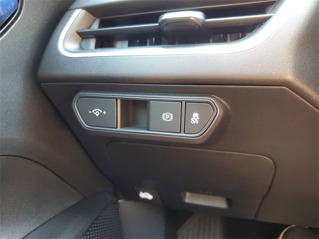 2025 Kia K4 LXS photo 29