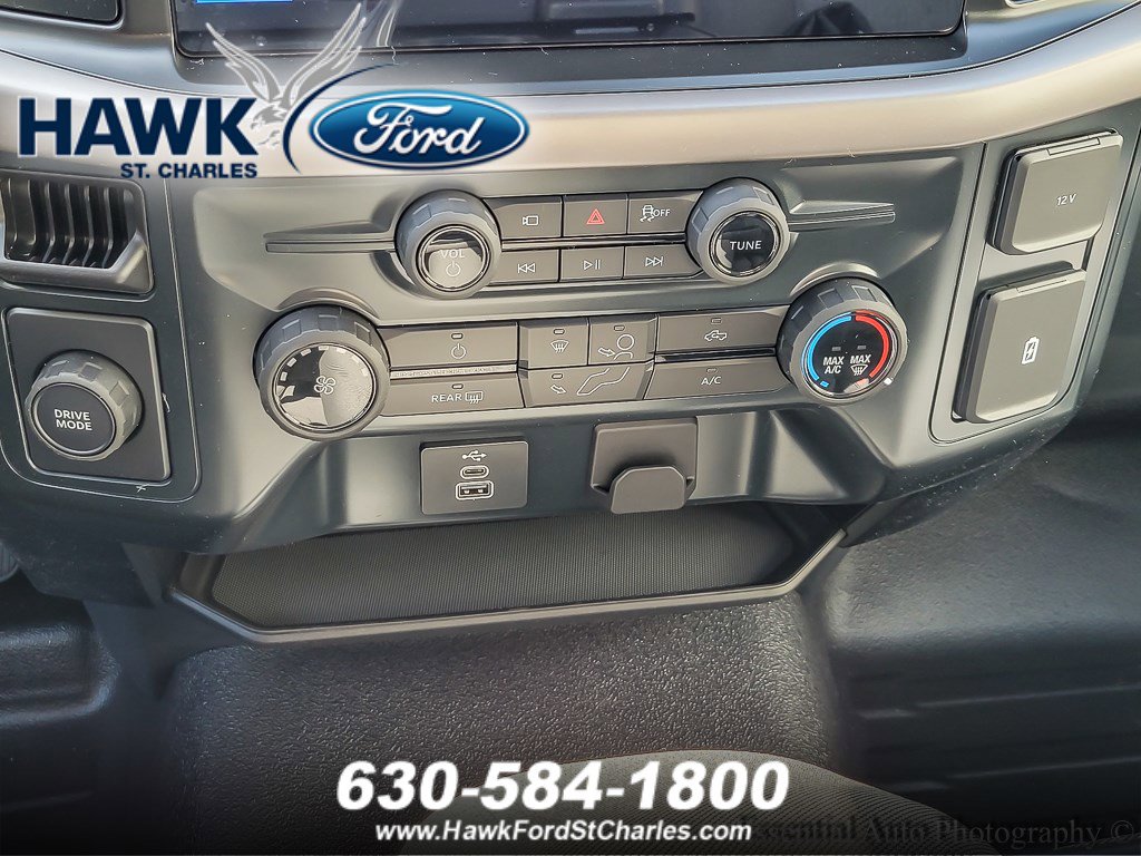 2025 FORD F-150 - Image 12