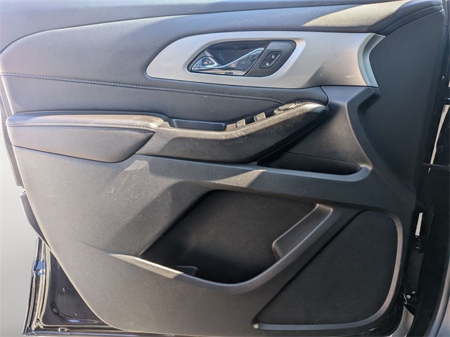 2022 Chevrolet Traverse 1LT photo 22