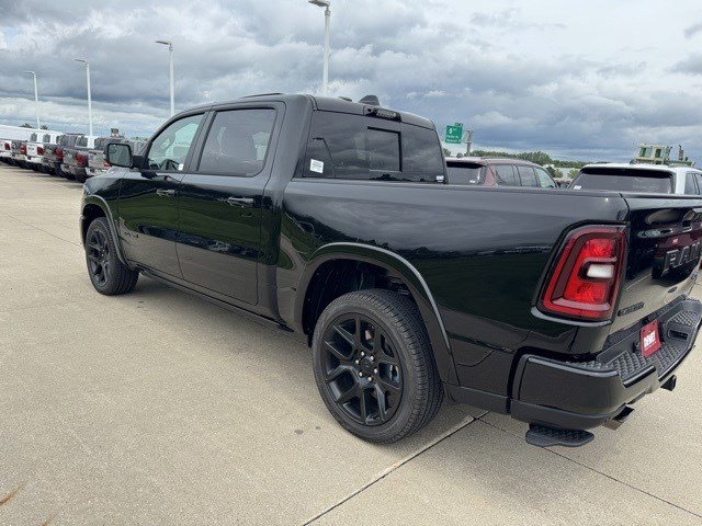 2026 Ram 1500 Laramie photo 4