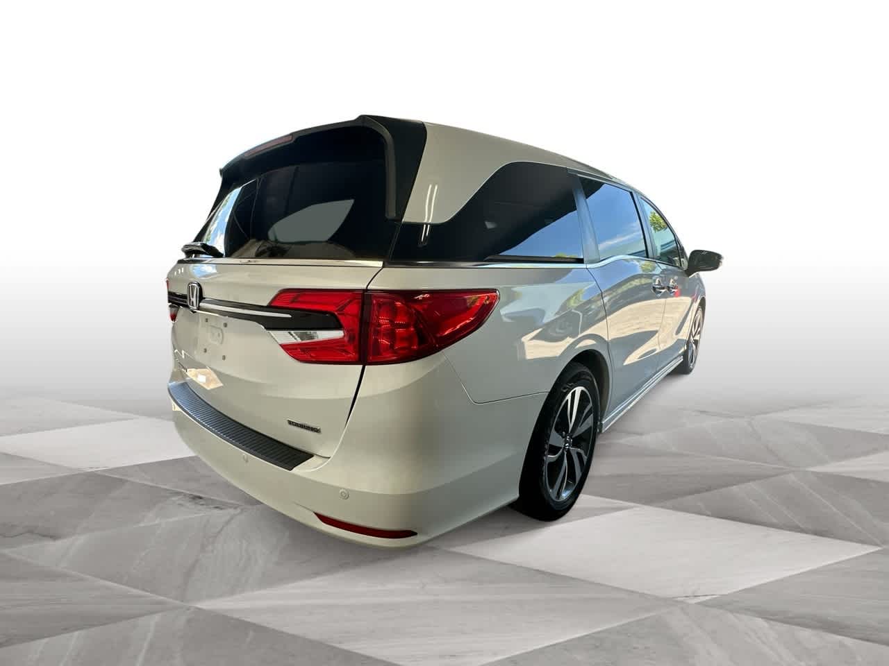 2022 Honda Odyssey Touring photo 8