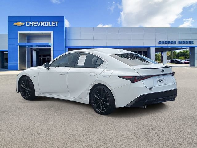 2025 Lexus IS 350 F SPORT photo 3