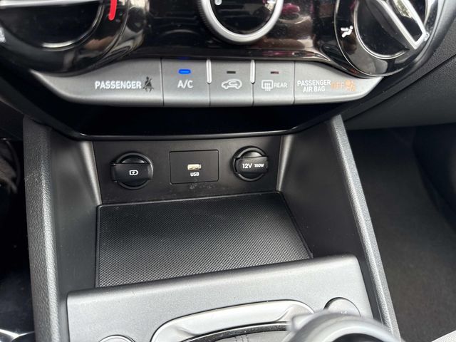 2023 Hyundai Kona SEL photo 24