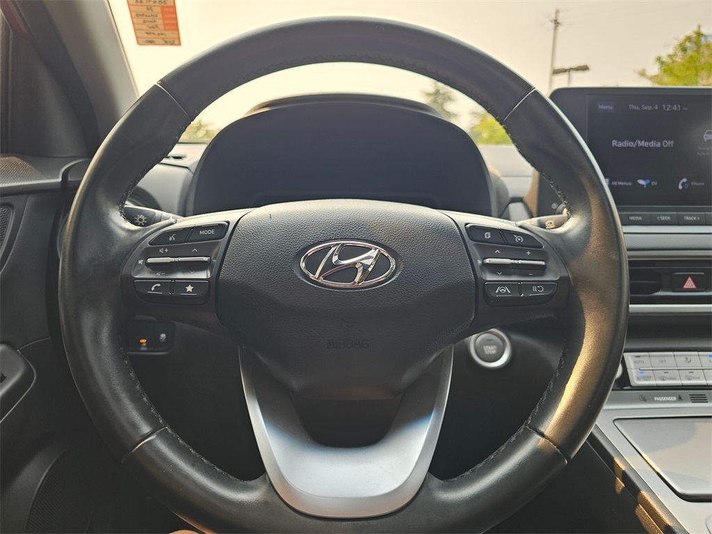 2022 Hyundai Kona Electric SEL photo 25