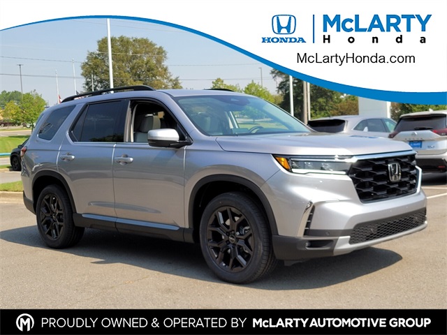 2025 Honda Pilot Touring's photo