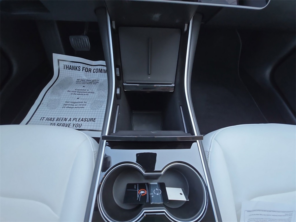 2018 Tesla Model 3 Long Range photo 11