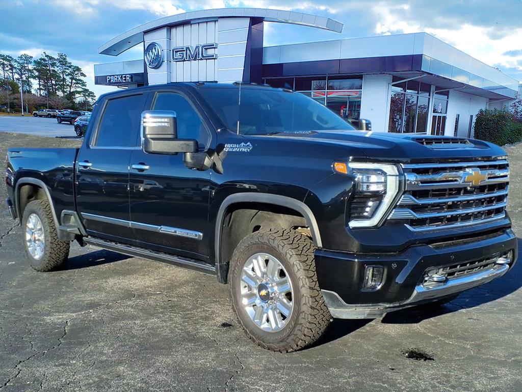 2025 Chevrolet Silverado 2500HD High Country's photo